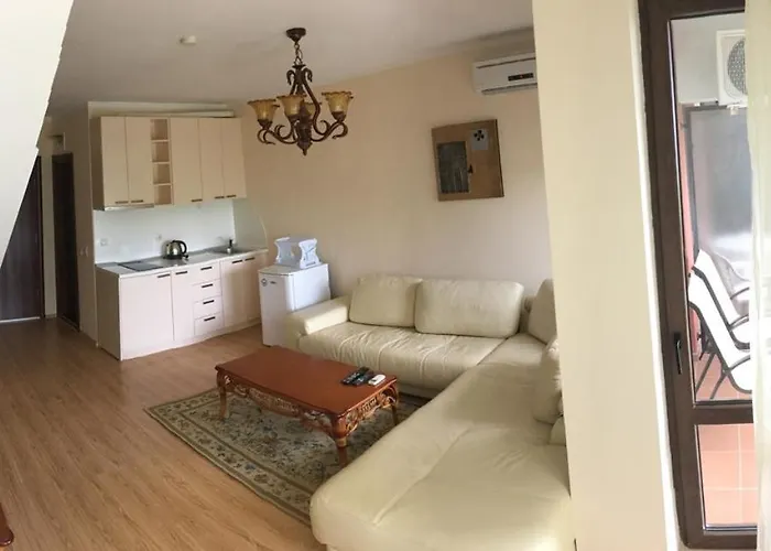 Chateau Del Marina Penthouses Apartament